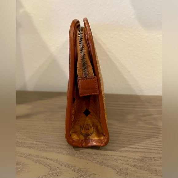 Vintage MCM Brown Visetos Leather Clutch - Picture 4 of 10